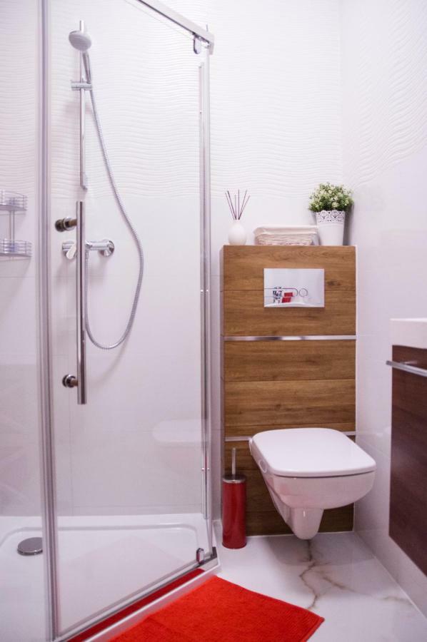 Jacuzzi Apartment Red Krakov Exteriér fotografie